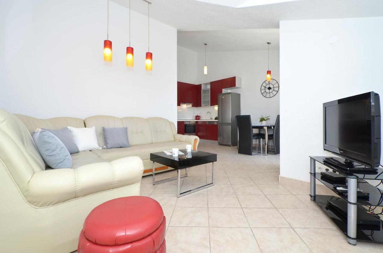 Apartments Vrania Сегет-Враниця Екстер'єр фото