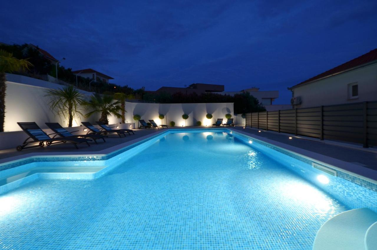Apartments Vrania Сегет-Враниця Екстер'єр фото
