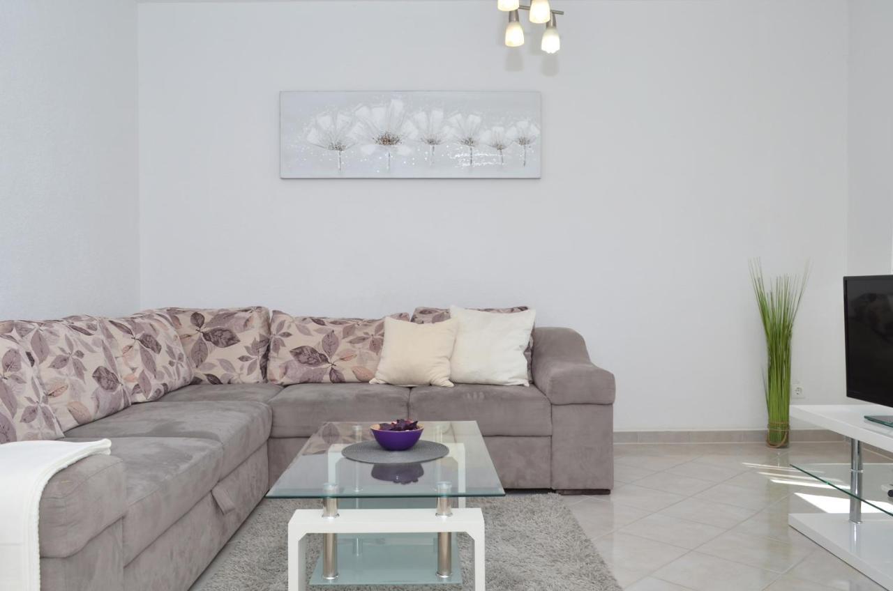Apartments Vrania Сегет-Враниця Екстер'єр фото
