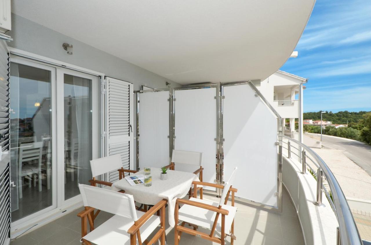 Apartments Vrania Сегет-Враниця Екстер'єр фото