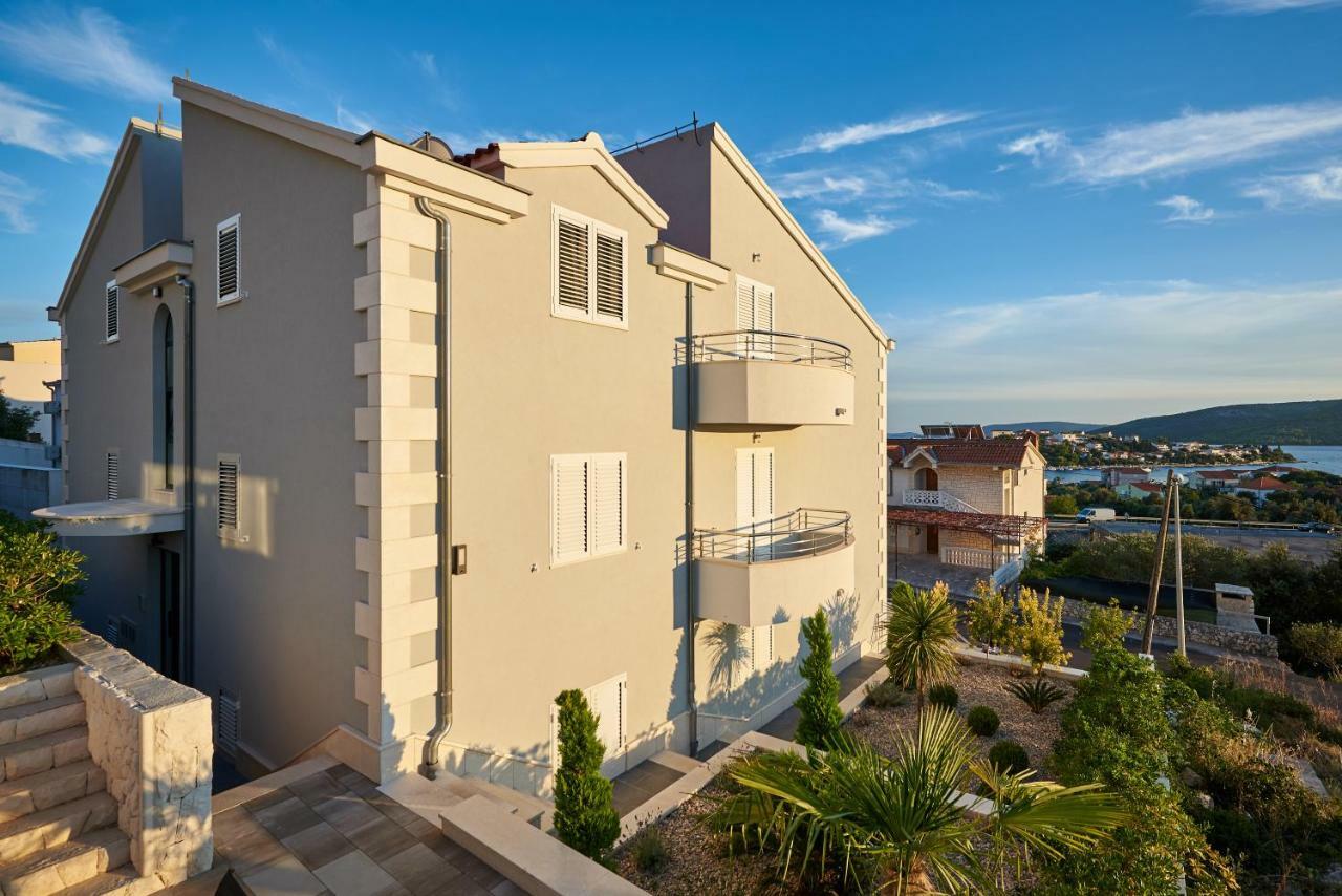 Apartments Vrania Сегет-Враниця Екстер'єр фото
